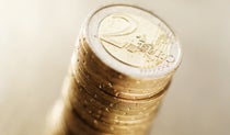 A close up stack of 2 Euro coins